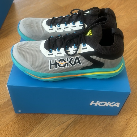 NWT. HOKA Women's Zinal 2 Trail Running Shoes. - Picture 5 of 8